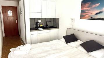 1 chambre, bureau, Wi-Fi gratuit, draps fournis