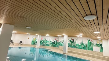 Piscine couverte, piscine chauffée