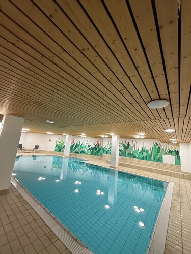 Studio in the center, with pool and sauna, 400 mt from the ski lifts