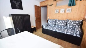 Room - Apartment in Plagne Centre With Slope View (La Plagne-Tarentaise)