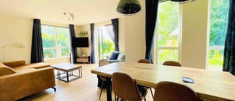 하우스 | 다이닝