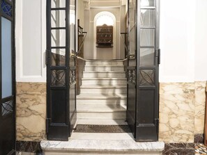 Apartment | Rezeption