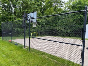 Sport court
