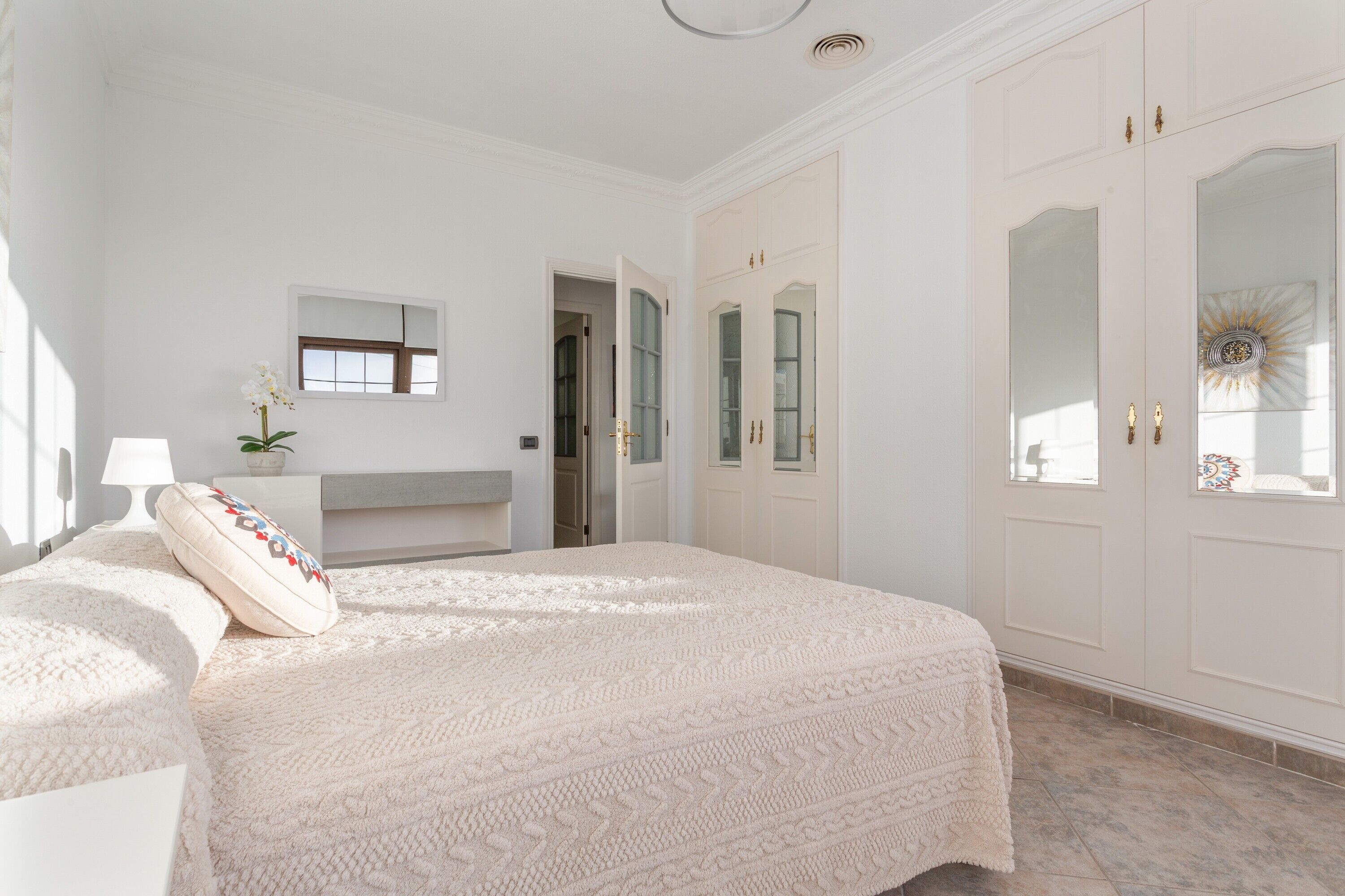 3 Schlafzimmer, Bügeleisen/Bügelbrett, WLAN, Bettwäsche