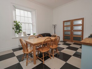 Dining - The Manor (Whitehaven)