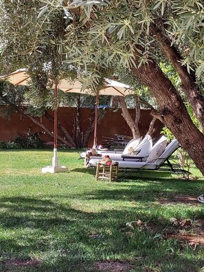 Villa, 4 Bedrooms, Accessible, Smoking | Property grounds