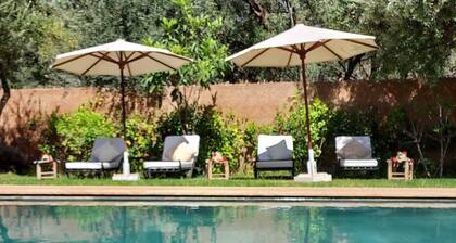 Escape to an Oasis of Serenity Private Villa in the Heart of Nature 1