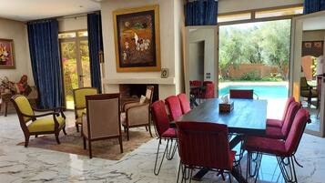 Villa, 4 Bedrooms, Accessible, Smoking | Dining room