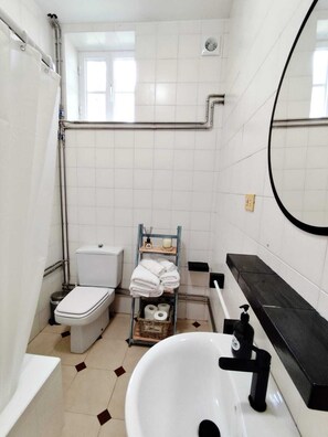 Hair dryer, towels, soap, toilet paper - Casa do Pepe (Cedeira)