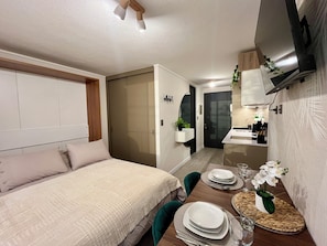 Iron/ironing board, free WiFi - M&C Departamento Santa Elvira 315 (Santiago)