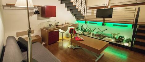 Superior Suite, Canal View