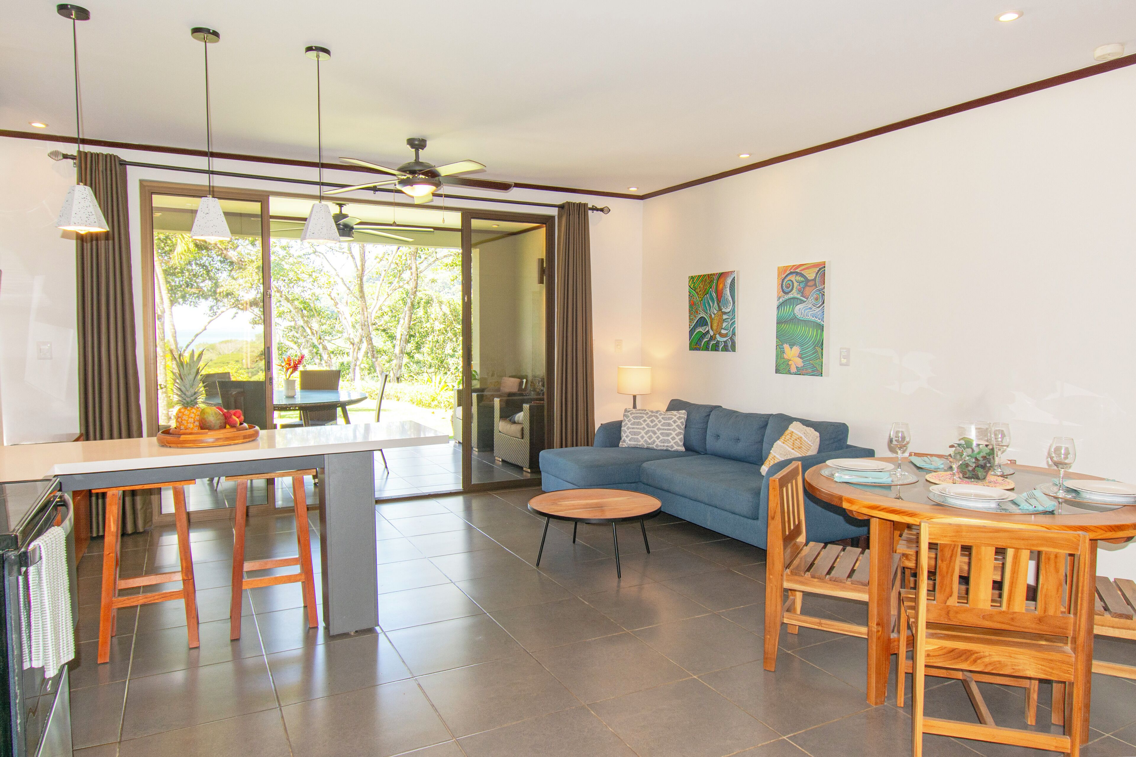 Smart TV, books, computer monitors