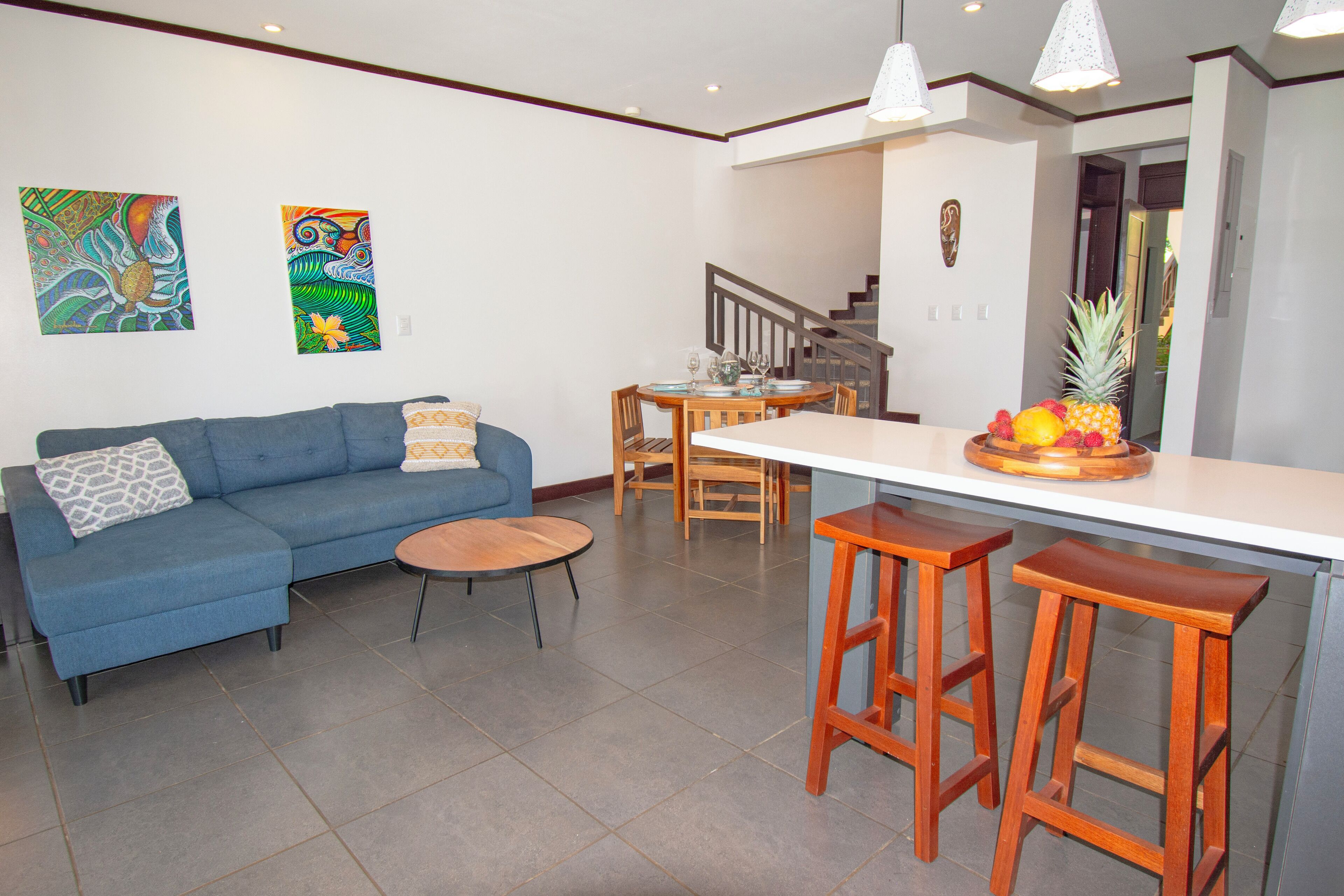 Smart TV, books, computer monitors