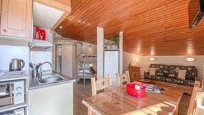 Interior - CH7 - THE Pyramid Chalets (Aussois)