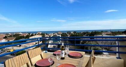 Apartments for 4 People