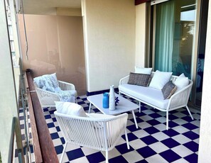 Apartment | Balcony - Arts at Central Station (Sanremo)