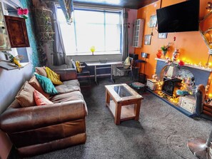 Cottage | Living area - Dormy Cottage (Skegness)