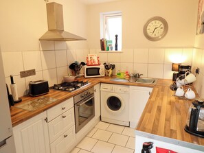 مستلزمات طهي/أطباق/أوعية