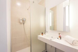 Room - B&B Hotel Sainte-Maxime Golfe de Saint Tropez (Sainte-Maxime)