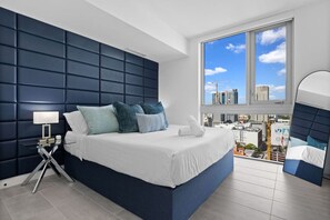 1 makuuhuone, työpöytä, silitysrauta/-lauta, Wi-Fi