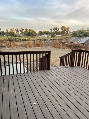 3-bedroom house in Grand View with AC