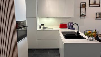 Apartment | 2 bedrooms, Internet