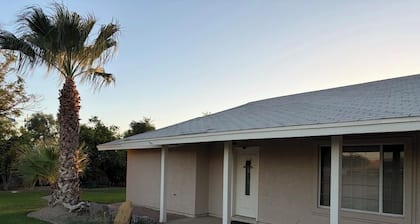 Terrific 3-bedroom house in sunny Yuma.