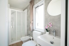 Dusche, Bidet