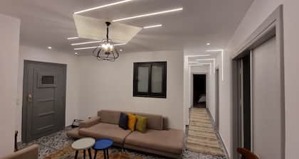 Alex Gate apartment - families only - 3 BR apt