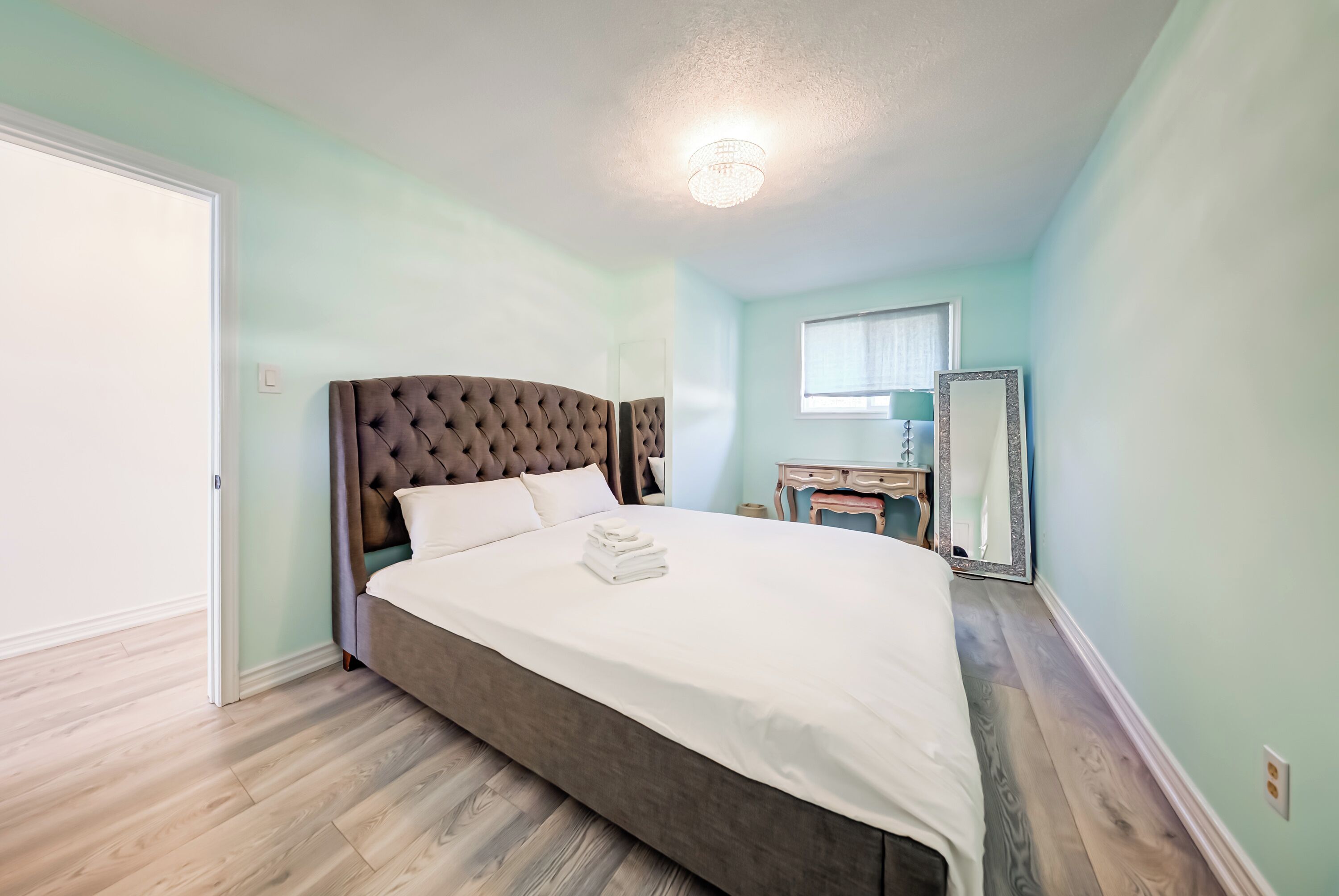 3 bedrooms, WiFi, bed sheets