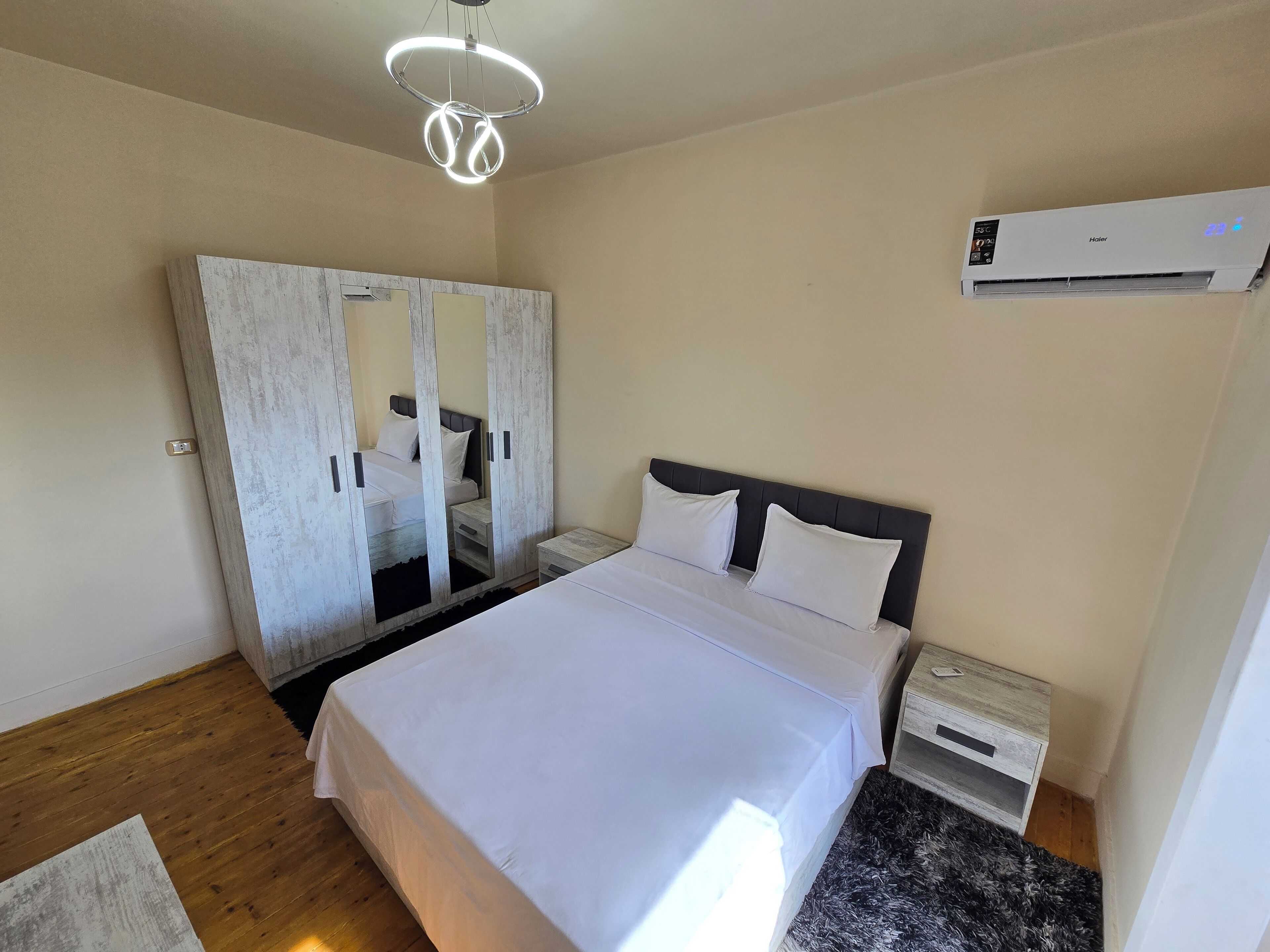 3 間睡房、熨斗/熨衫板、Wi-Fi