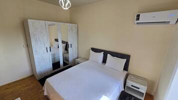 3 habitaciones, tabla de planchar con plancha y wifi