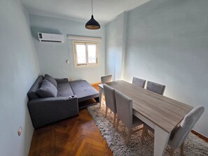 Dining - Alex Gate apartment - families only - Seaview 3 BR apt (Alexandria)