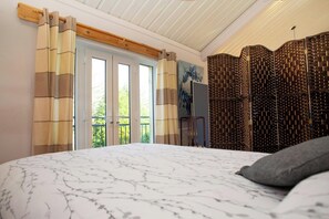 1 makuuhuone, vauvan matkasänky, ilmainen Wi-Fi, vuodevaatteet