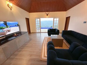 Villa Cardamom - 2BR Infinity Pool Villa | Living area - Vigok Estate Coorg (Madikeri)