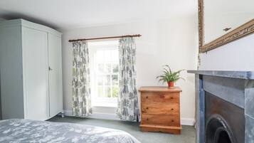 3 phòng ngủ, trang trí khác biệt