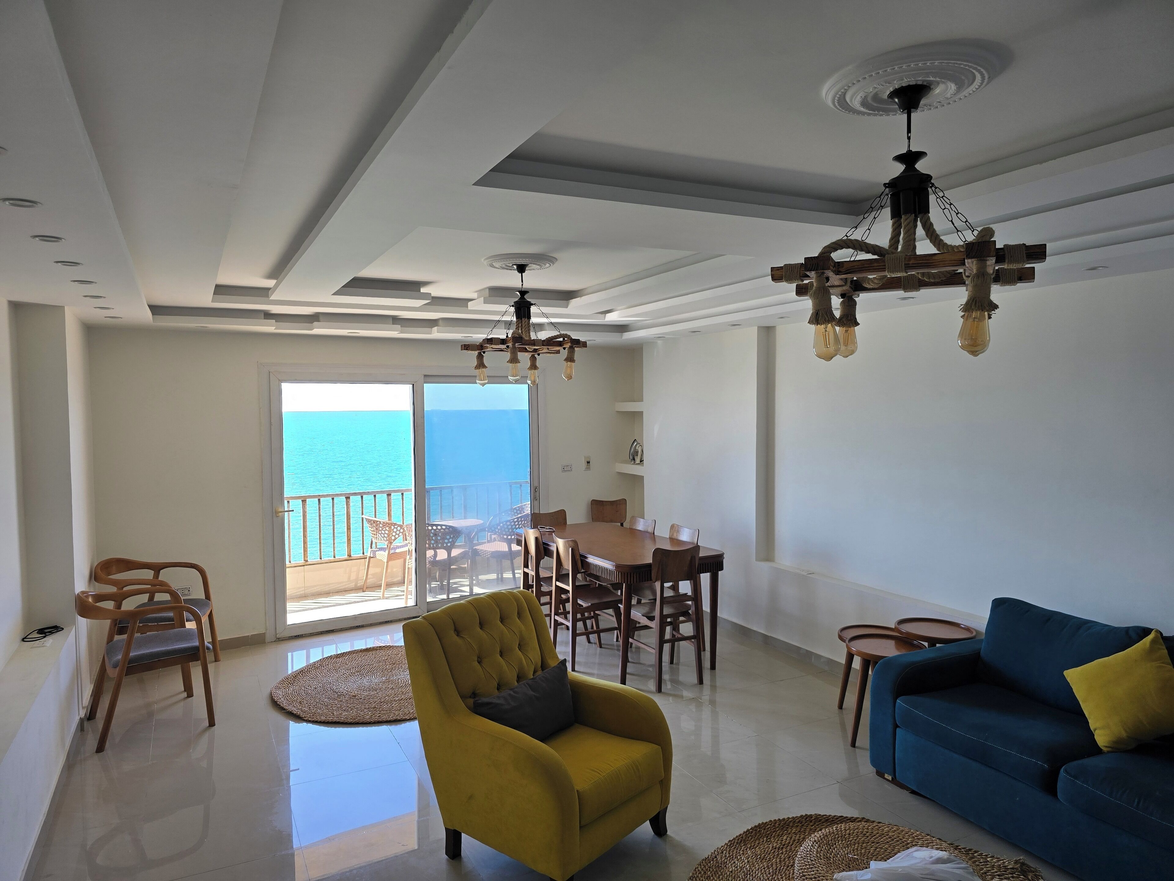 リビング エリア