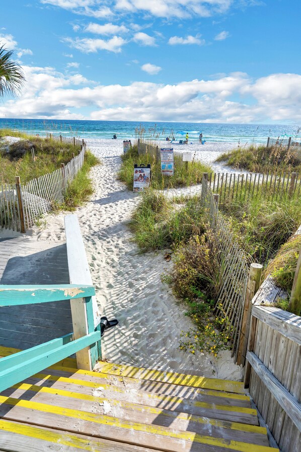 Beach - Sleek Coastal Escape | Walk to Beach + Heated Pool (Panama City Beach)