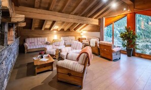 Interior - 3 Rooms for 6 People (Champagny-en-Vanoise)