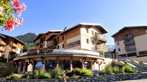 Exterior - Apartment in Aussois With Mountain Views (Aussois)