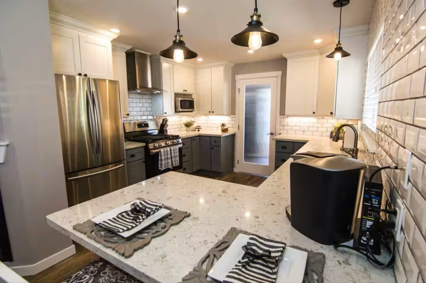 Microwave, oven, stovetop, dishwasher