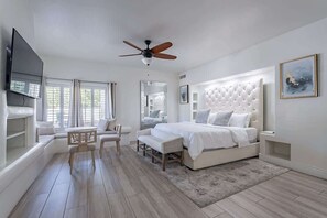 8 chambres, fer et planche à repasser, lit parapluie, Wi-Fi