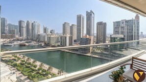 Property grounds - Vogue, Dorra Bay near JBR Beach and Ain Dubai (Dubai)