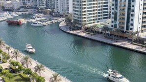 Marina - Vogue, Dorra Bay near JBR Beach and Ain Dubai (Dubai)