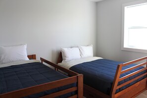 3 عدّة غرف نوم وواي فاي مجانًا وملاءات أسرّة