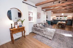 Televisor i llar de foc 