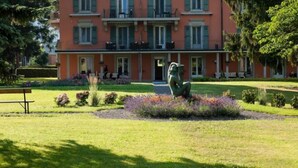 Uklassifisert bilde, 5 av 5, knapp