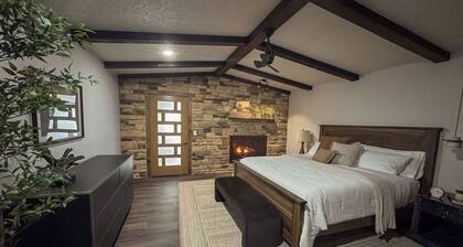 Large One Bedroom Apartment near Amish Country - Oasis Manor