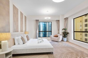 4 bedrooms, desk, iron/ironing board, travel crib