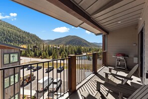 Exterior - Brightwood #309 (Keystone)